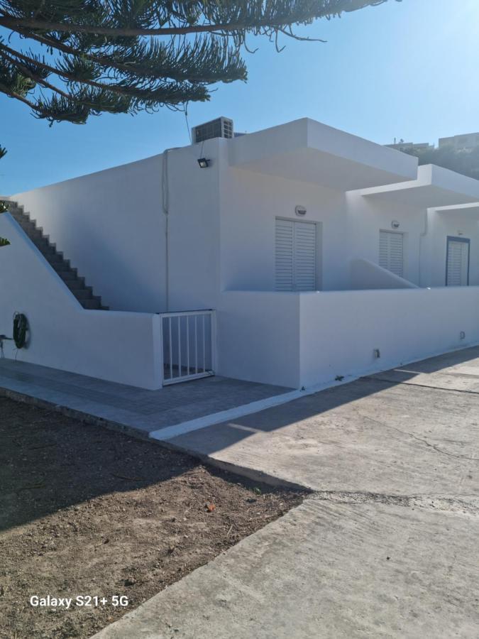 Red Rose Apartment Kampos  Exterior photo